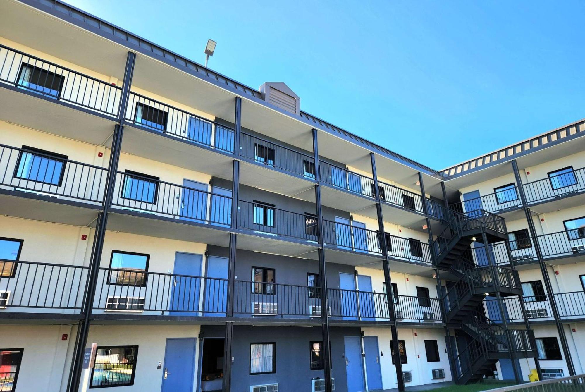 Days Inn By Wyndham Kenner/New Orleans Airport South Exterior foto